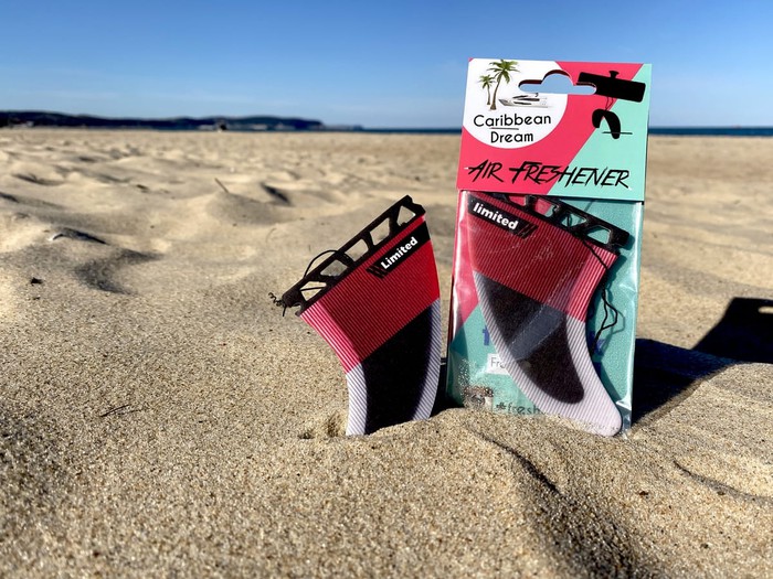 Air Freshener Fin Classic Red Fresh Surfing