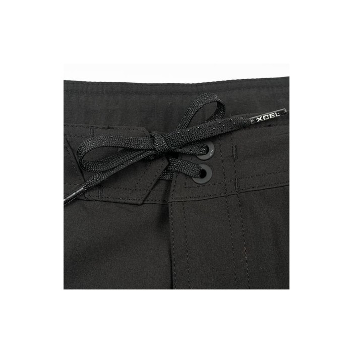 Xcel Board Shorts Infiniti 18.5" Black Herren 2024