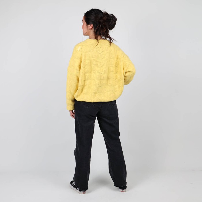 Oxbow Crew neck acrylic sweater. Q2PULLY