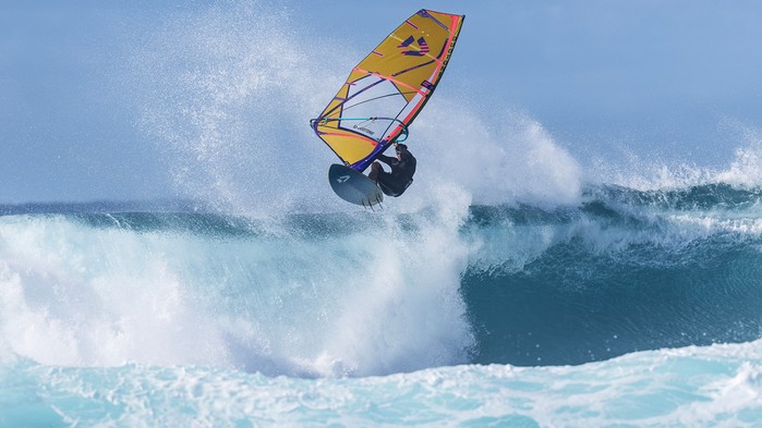 Duotone Windsurf Segel Super Hero - Sails 2025