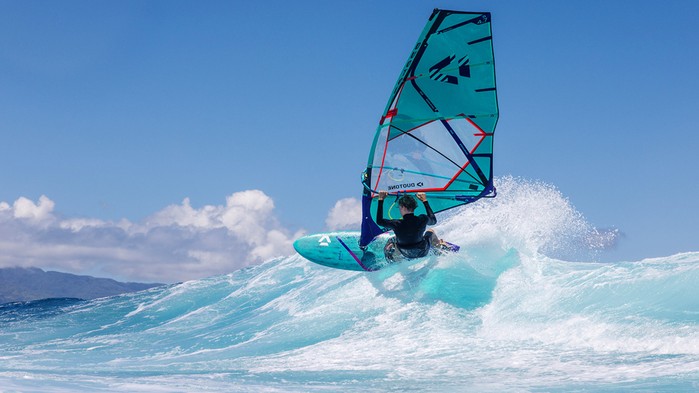 Duotone Windsurf Segel Super Hero - Sails 2025