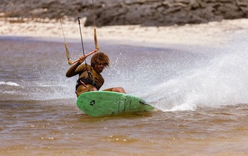 Duotone Kiteboard Whip SLS - Surfboards 2026