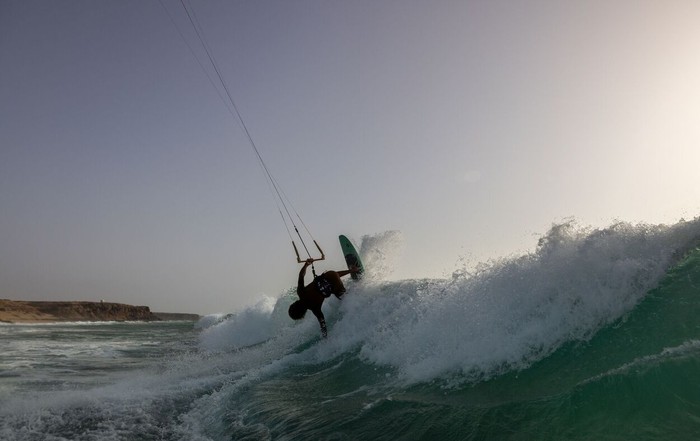 Duotone Kiteboard Whip SLS - Surfboards 2026