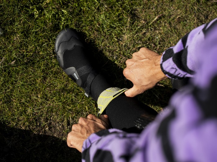 ION Seek Select 5.5/4.5 Hood Front Zip men - Wetsuits