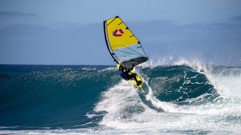 Duotone Windsurf Segel Super_Hero SLS - Sails 2026