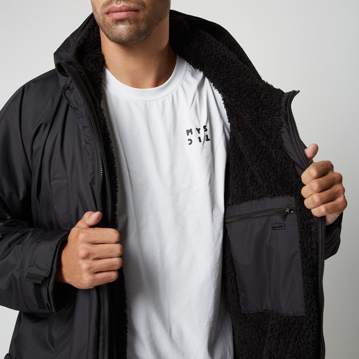 Mystic DTS Poncho Explore