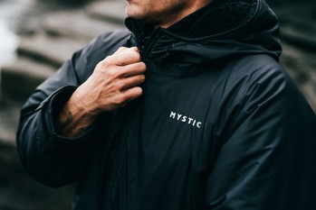 Mystic DTS Poncho Explore