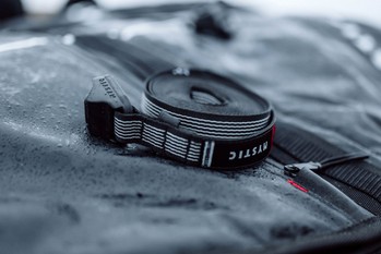 Mystic Rackstrap Set