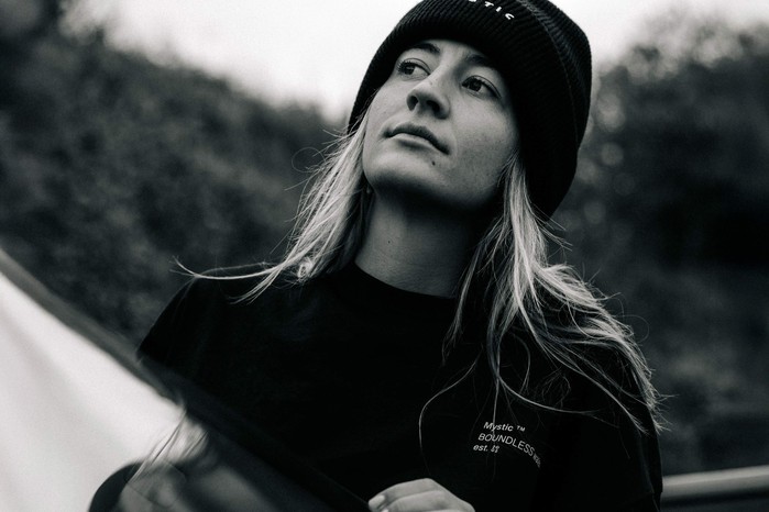 Mystic Heartsease Tee