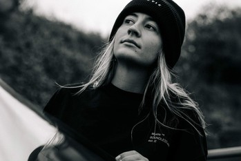 Mystic Heartsease Tee