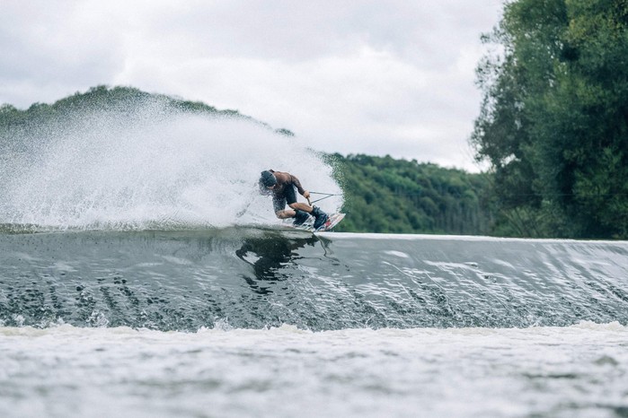 Mystic Vandal Pro Wassersport Helm