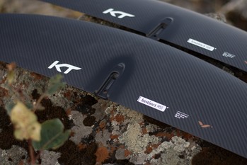 KT - Instinct Front Wing