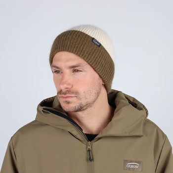 Oxbow Medium two-tone beanie.