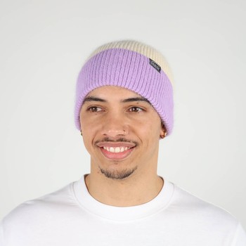 Oxbow Medium two-tone beanie.