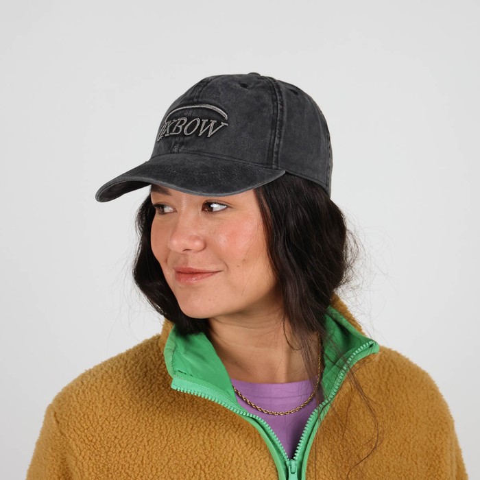 Oxbow Velvet cap with embroidery P0EVAZ