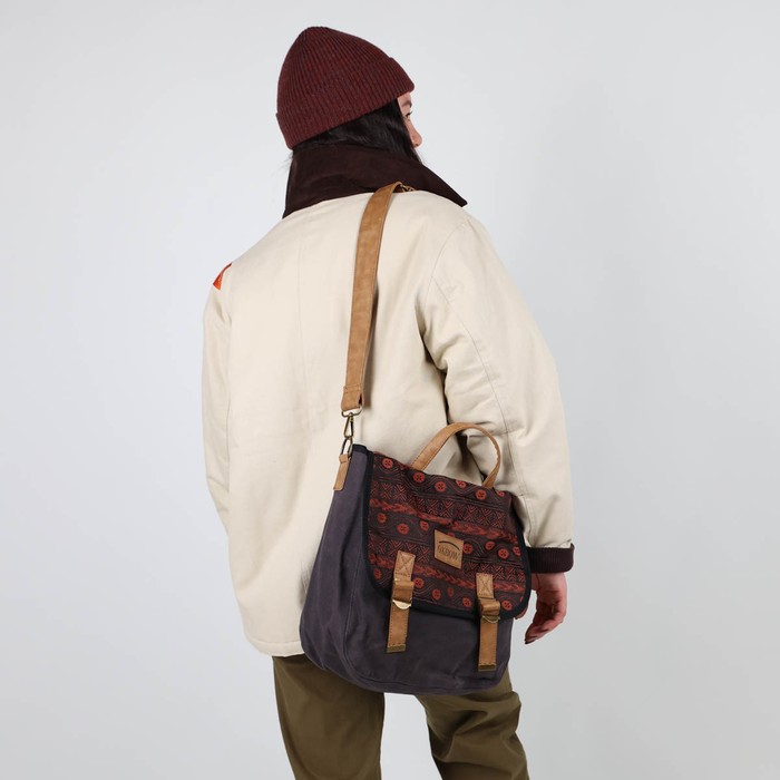 Oxbow Coton besace bag.