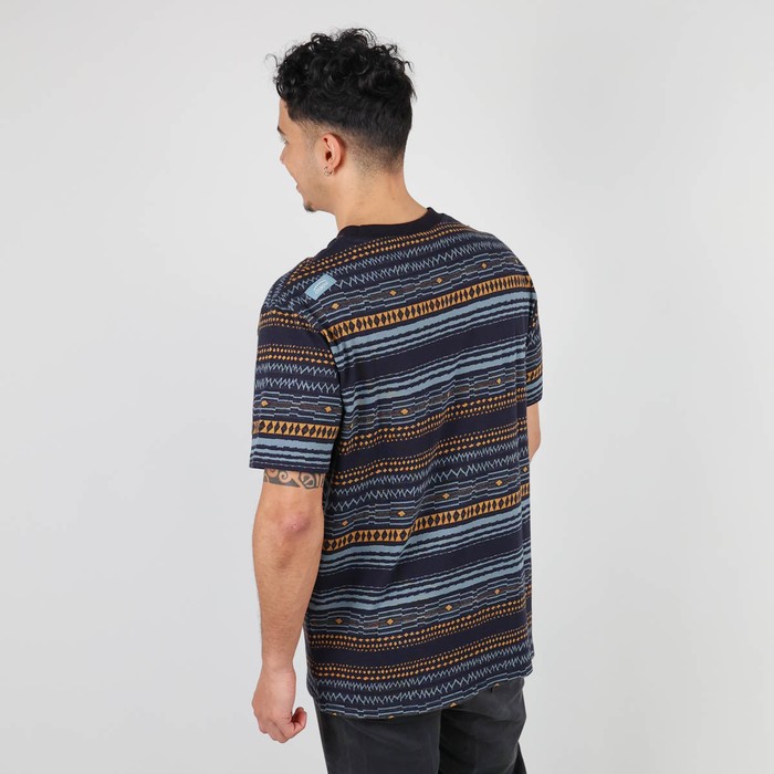 Oxbow Crew neck sort sleeves large cut cotton tee-shirt. Q2TORRENT