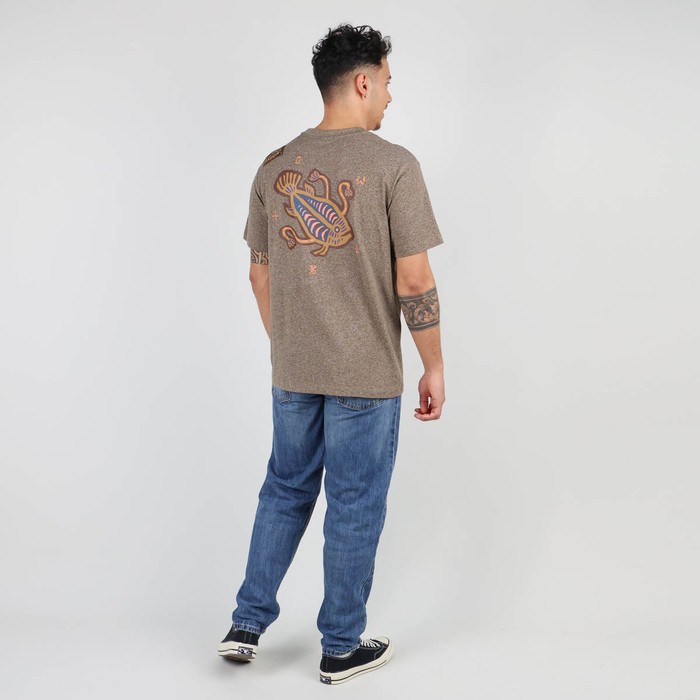 Oxbow Crew neck sort sleeves large cut mixed cotton/polyester tee-shirt. Q2TAPTI