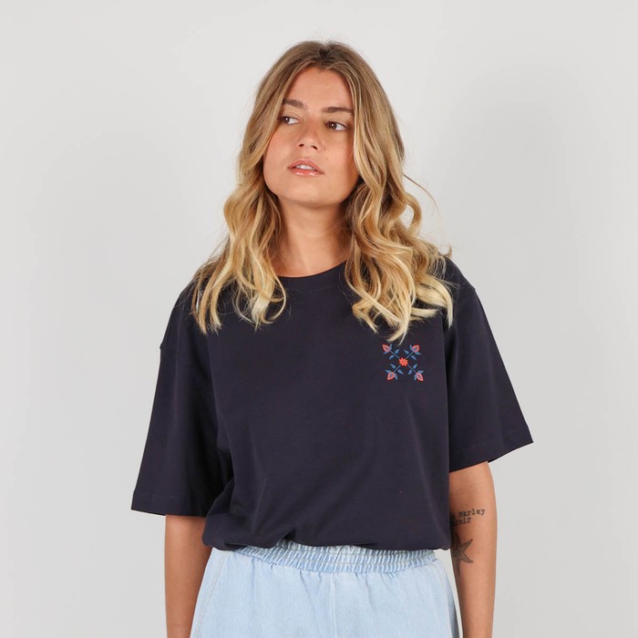 Oxbow Crew neck sort sleeves large cut cotton tee-shirt. Q2TEREGOR