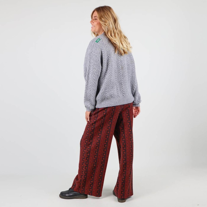 Oxbow Crew neck oversize cut acrylic sweater. Q2PAKOTAI