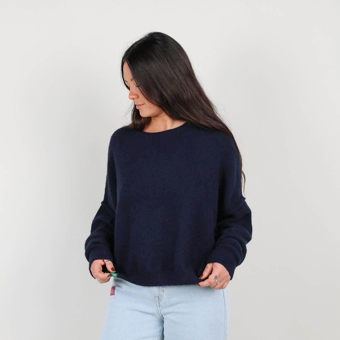 Oxbow Crew neck oversize cut acrylic sweater. Q2PETRA