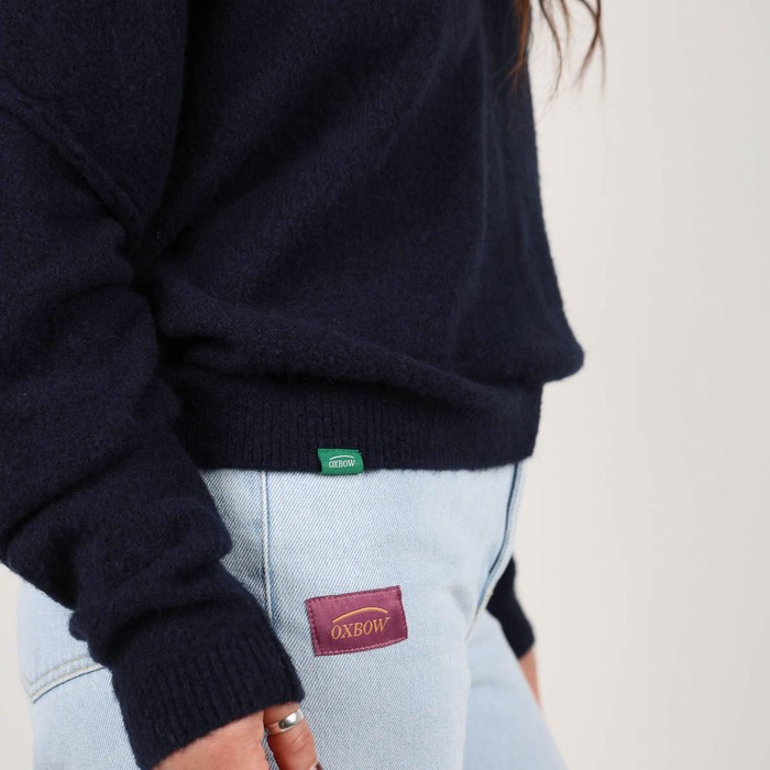 Oxbow Crew neck oversize cut acrylic sweater. Q2PETRA