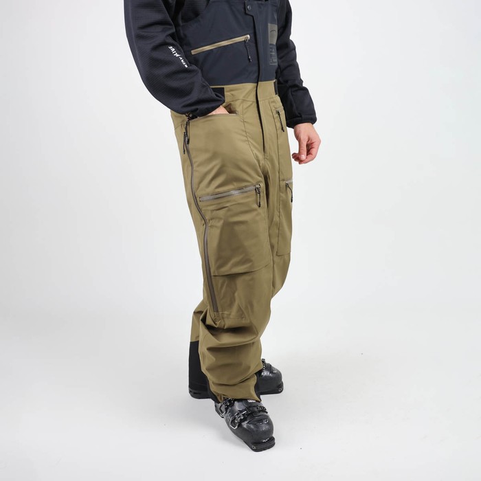 Oxbow Developed with our ambassadors, the BONIDA bib pant meet the expectations of mountain lovers, on skis, a snowboard, with skins or an ice axe!! Recycled materials and European manufacturing for eco-responsibility, waterproof-breathable Sympatex® membrane, taped seams and durable water-repellent treatment for functionality. Everything is there ! Q2BONIDAFW24