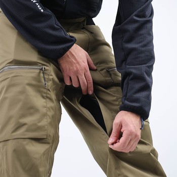 Oxbow Developed with our ambassadors, the BONIDA bib pant meet the expectations of mountain lovers, on skis, a snowboard, with skins or an ice axe!! Recycled materials and European manufacturing for eco-responsibility, waterproof-breathable Sympatex® membrane, taped seams and durable water-repellent treatment for functionality. Everything is there ! Q2BONIDAFW24
