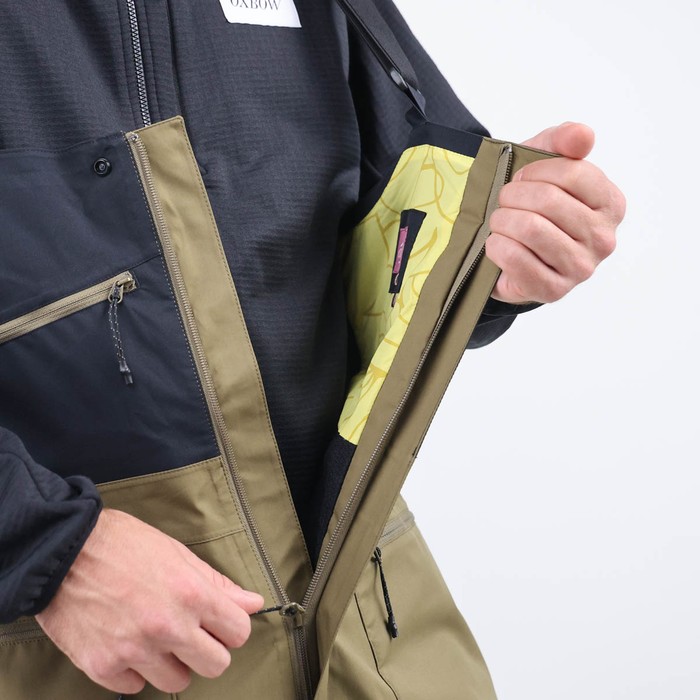 Oxbow Developed with our ambassadors, the BONIDA bib pant meet the expectations of mountain lovers, on skis, a snowboard, with skins or an ice axe!! Recycled materials and European manufacturing for eco-responsibility, waterproof-breathable Sympatex® membrane, taped seams and durable water-repellent treatment for functionality. Everything is there ! Q2BONIDAFW24