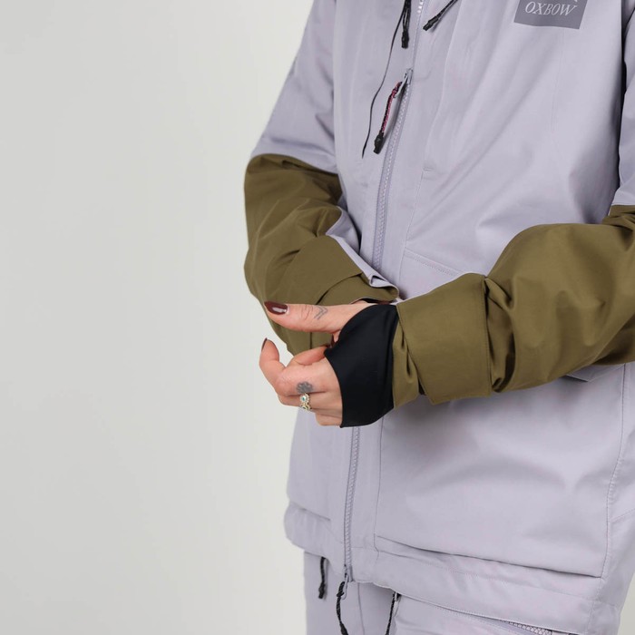 Oxbow Developed with our ambassadors, the FORQUETA jacket meet the expectations of mountain lovers, on skis, a snowboard, with skins or an ice axe!! Recycled materials and European manufacturing for eco-responsibility, waterproof-breathable Sympatex® membrane, taped seams and durable water-repellent treatment for functionality. Everything is there ! Q2FORQUETA