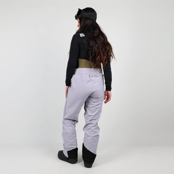 Oxbow Developed with our ambassadors, the MALADETA bib pant meet the expectations of mountain lovers, on skis, a snowboard, with skins or an ice axe!! Recycled materials and European manufacturing for eco-responsibility, waterproof-breathable Sympatex® membrane, taped seams and durable water-repellent treatment for functionality. Everything is there ! Q2MALADETA