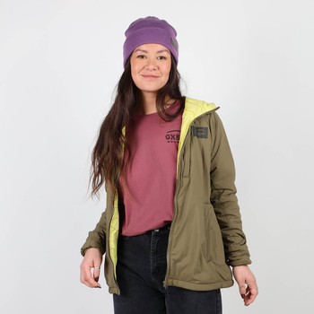 Oxbow The BATOUA jacket is made in Europe, with a Primaloft® Black eco lining for more warmth and breathability. Its packable to carry it everywhere. Q2BATOUA