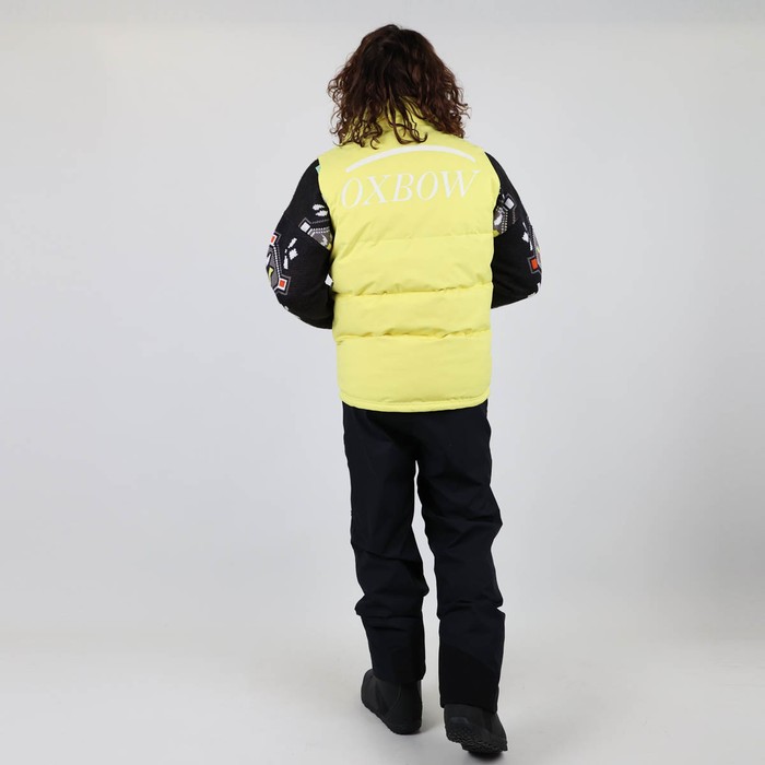 The Collector BYBEE sleeveless down jacket has a Sympatex® membrane and Primaloft® Thermoplume padding, recycled and made in France and Europe. It is inspired by the iconic jackets from the golden years of Oxbow. Q2BYBEE