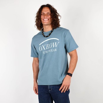 The iconic Oxbow t-shirt: made in France, an oversize fit, a very heavy 290g jersey, the label on the shoulder, and an exclusive animation straight out of our archives. Q2MATTHEW