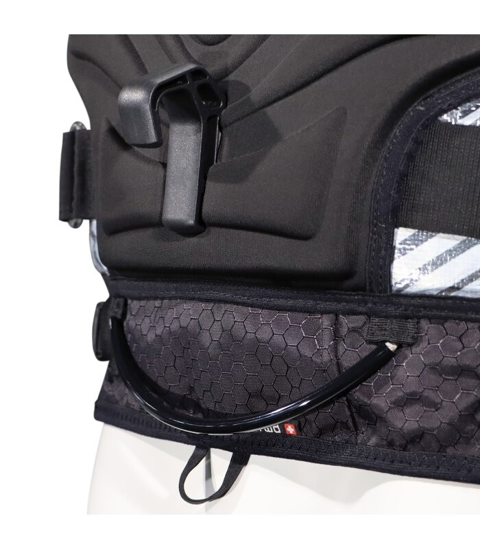 WIP Wing Impact Vest Black 50N